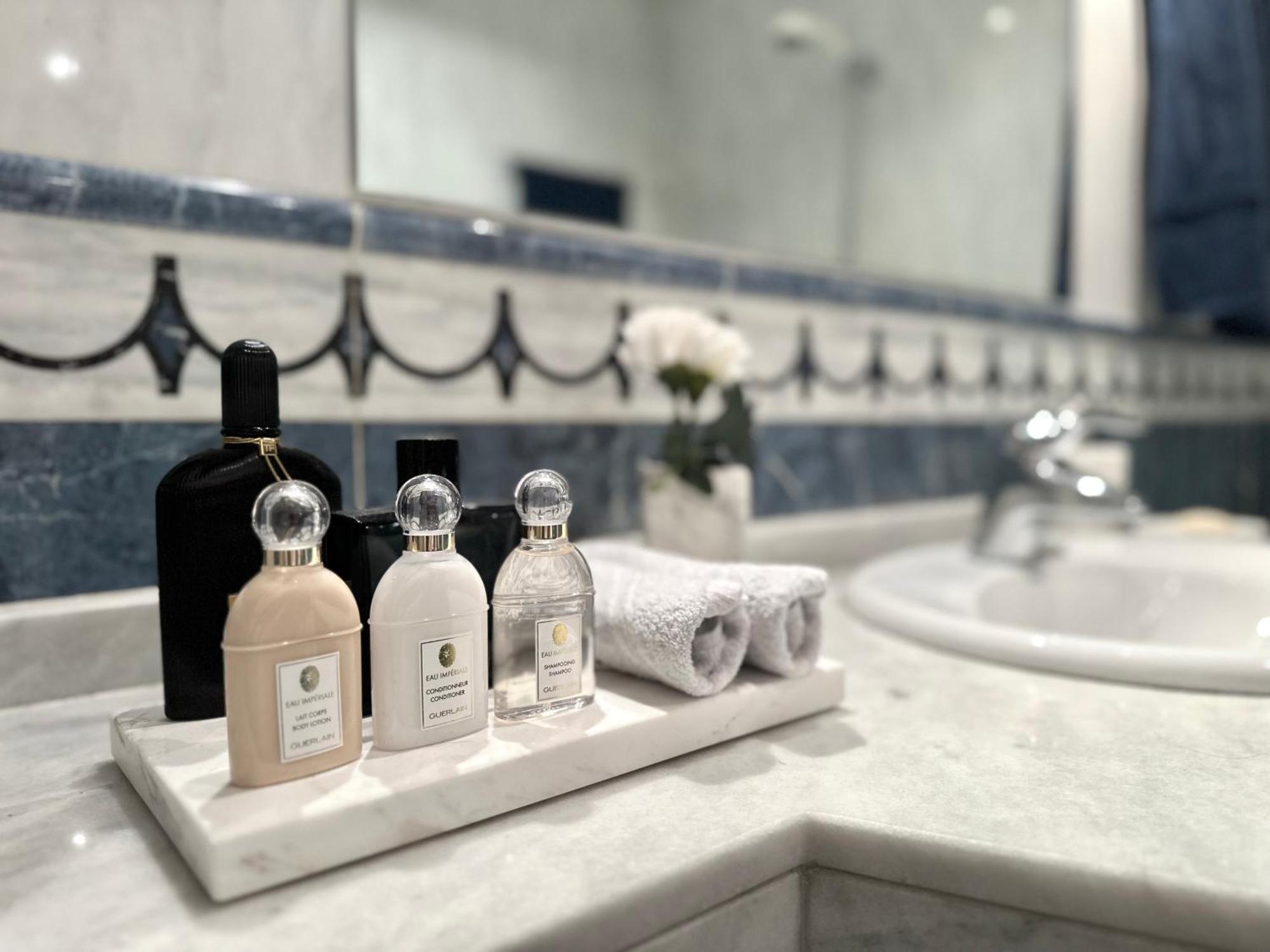 Medina - Luxury Suite Apt. Madrid Center Εξωτερικό φωτογραφία